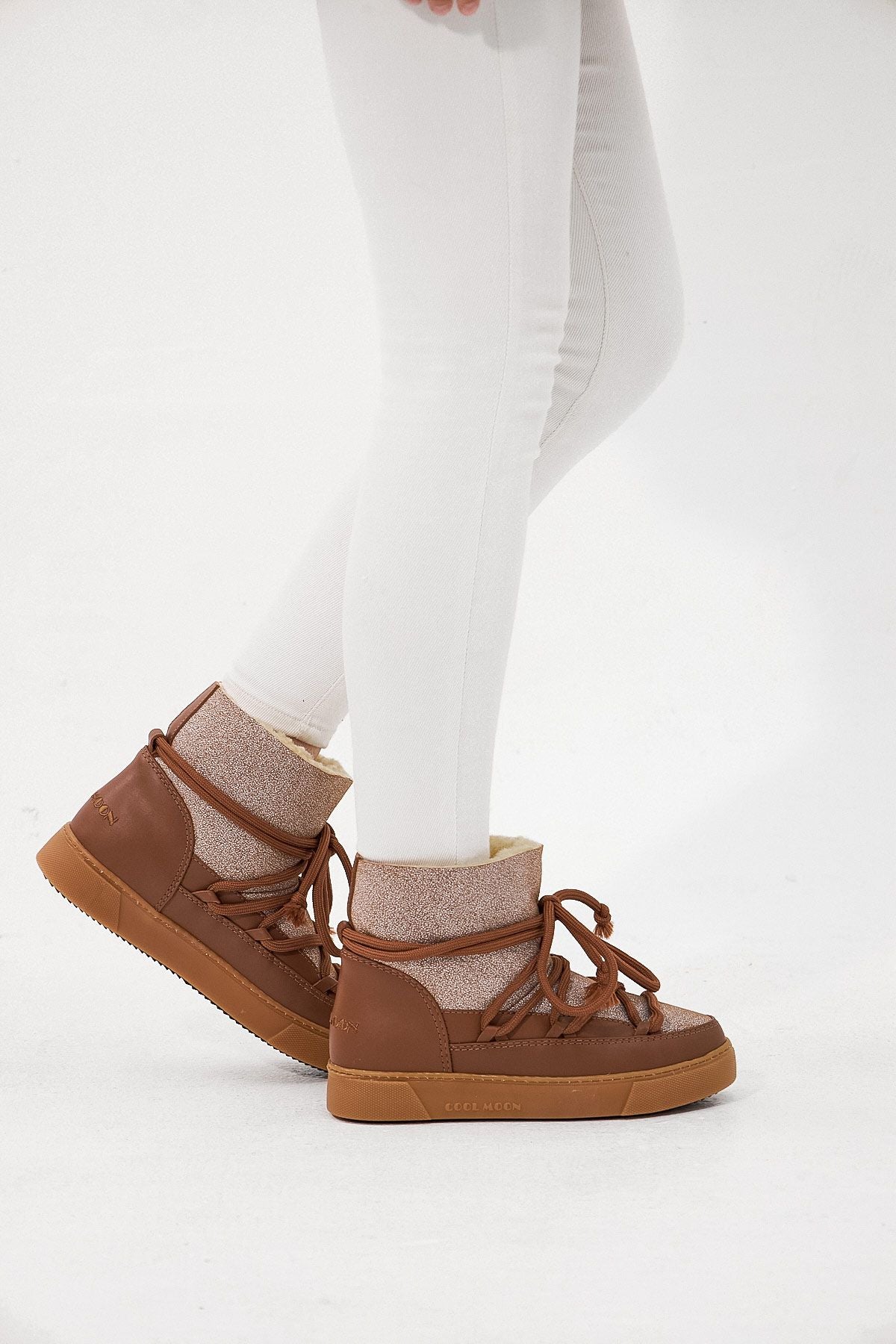 Hakiki Kürklü Kadın Sneaker 355074 Taba