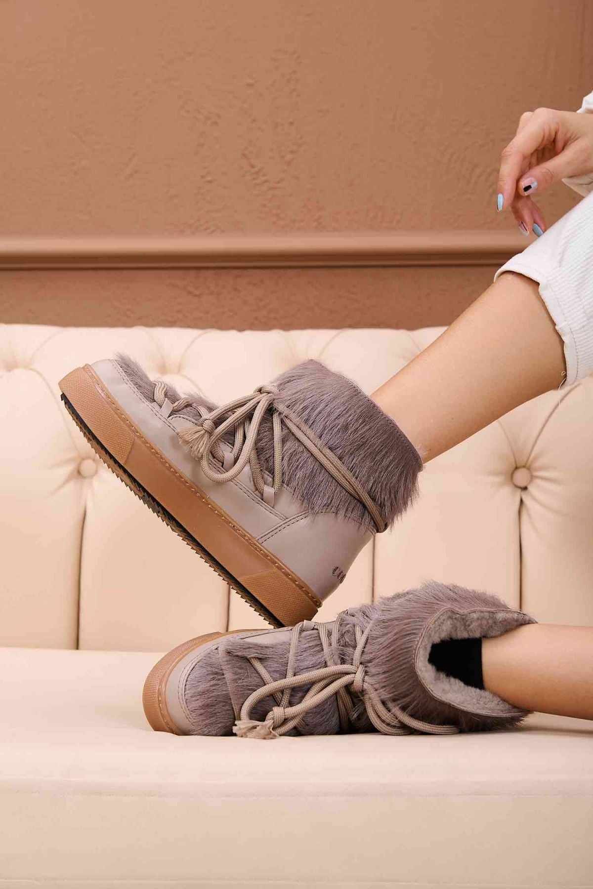 Kürklü Bayan Sneaker Bot 355081 Vizon
