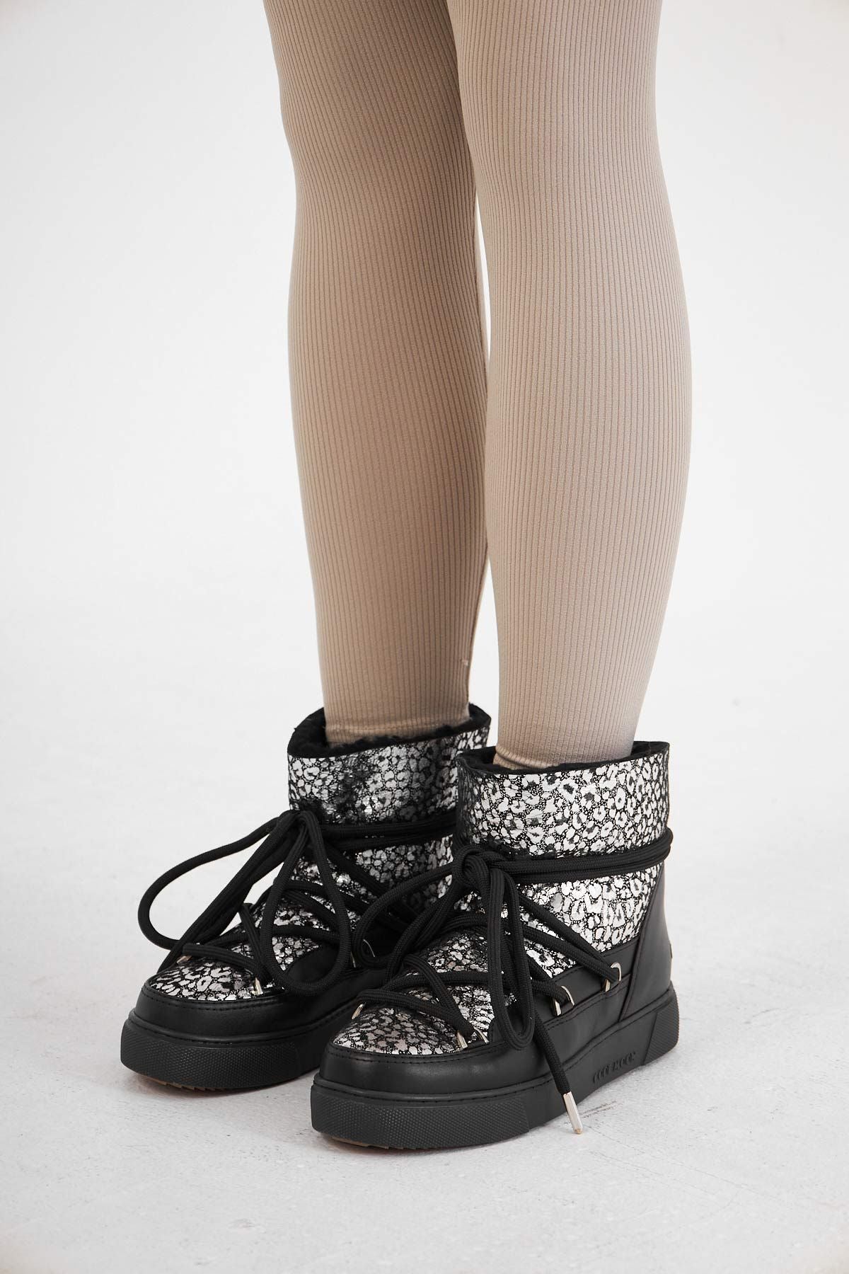 Özel Baskılı Kadın Sneaker 355090 Siyah