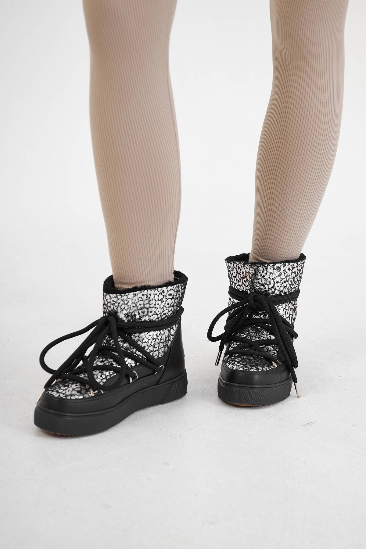 Özel Baskılı Kadın Sneaker 355090 Siyah