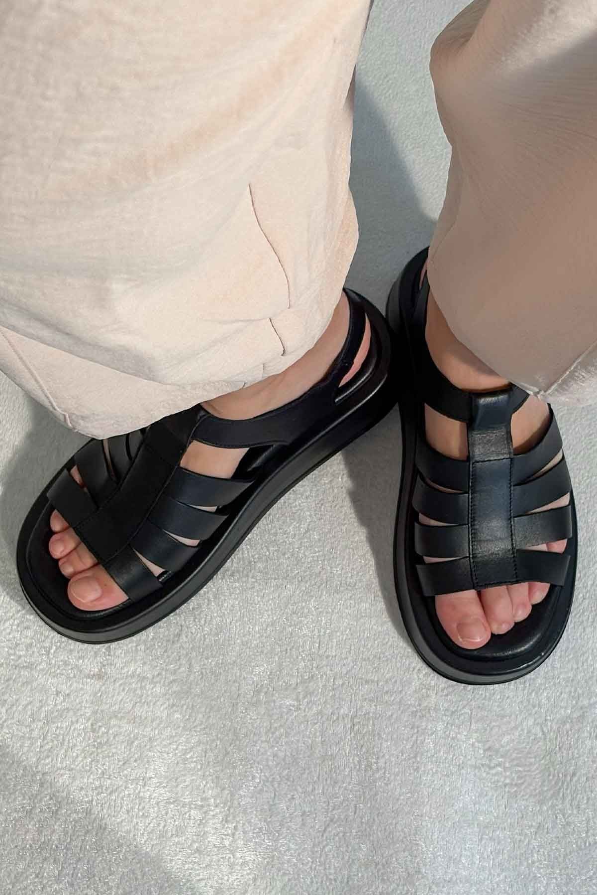 Bant Detaylı Kadın Sandalet DG6096 Siyah