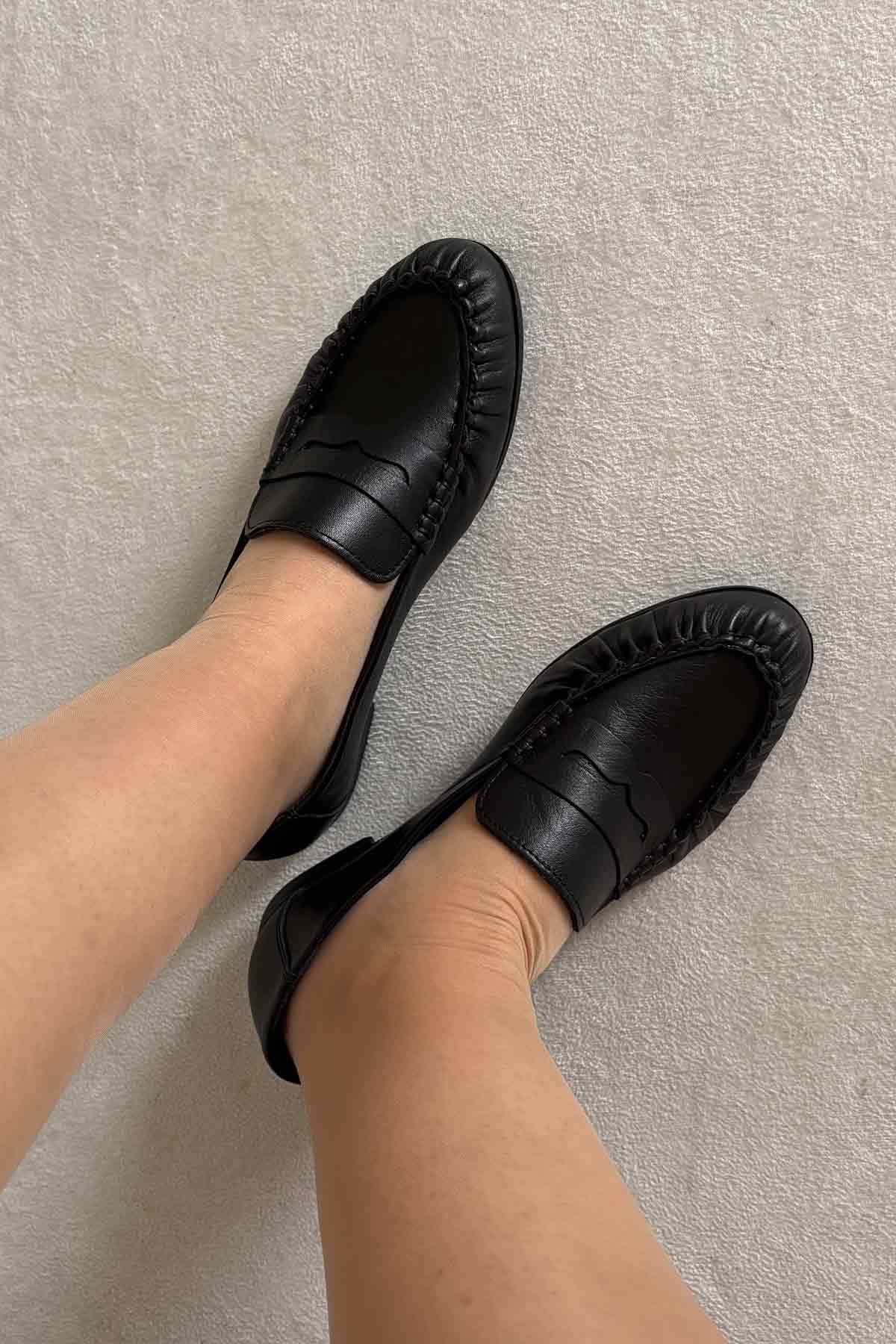 Deri Dikiş Detaylı Loafer DG6108 Siyah