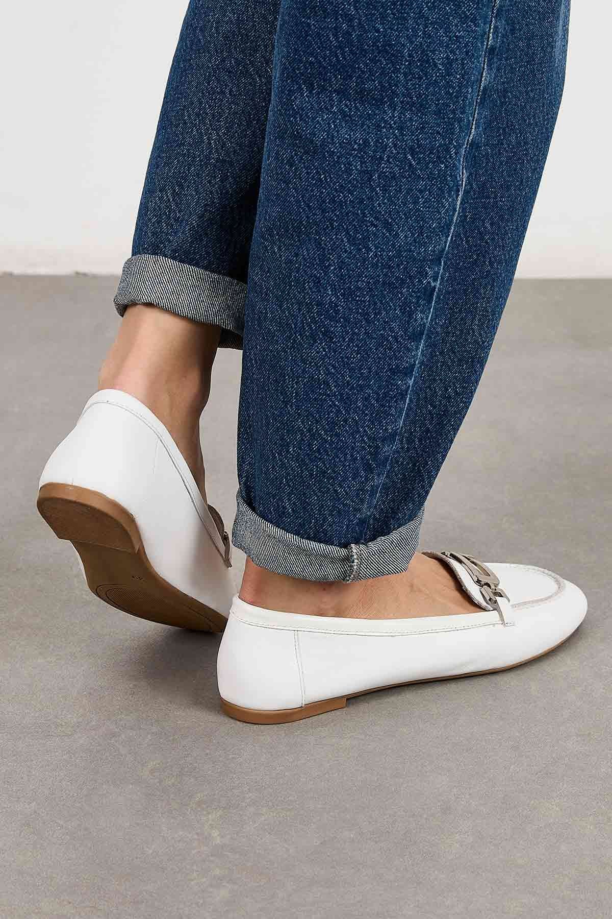 Hakiki Deri Tokalı Kadın Loafer DG6045 Beyaz