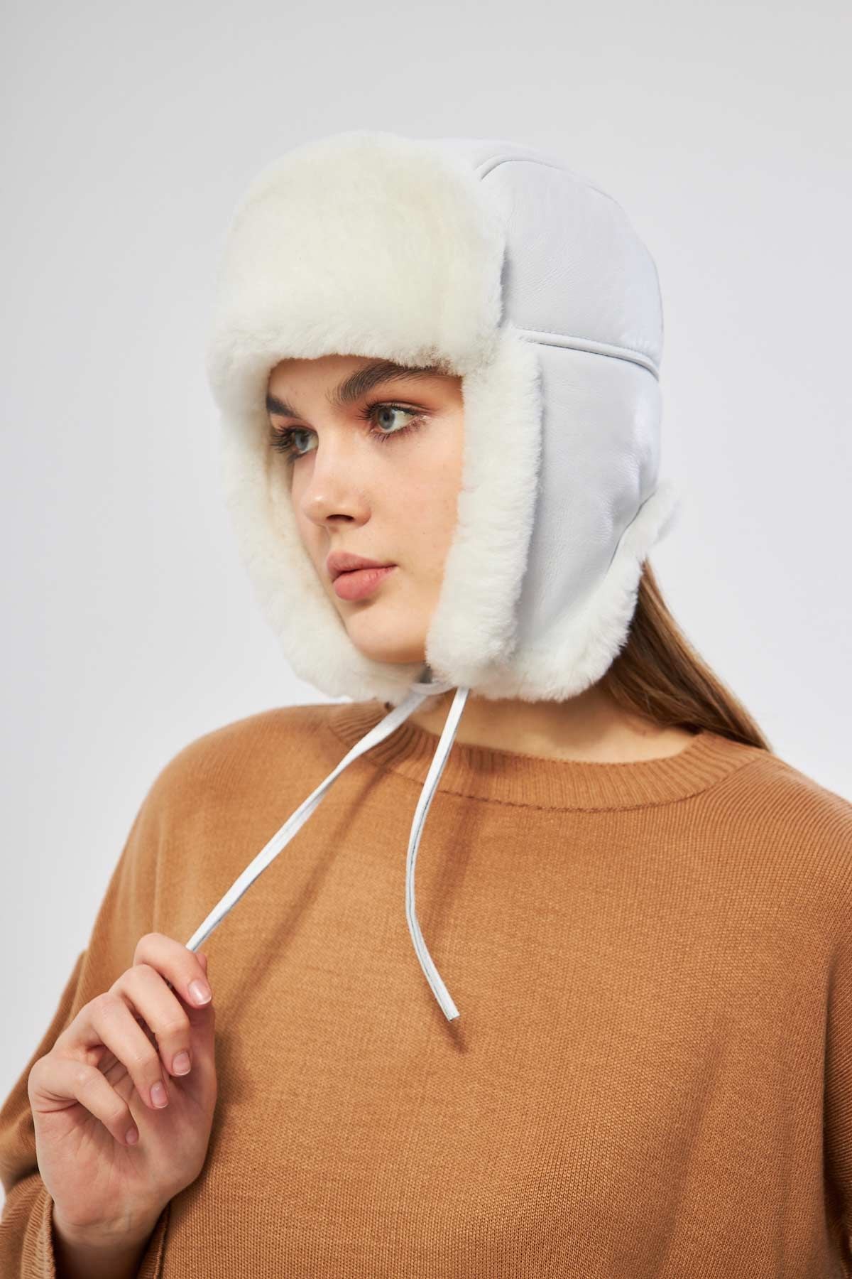 Hakiki Kürklü Unisex Şapka 23SP03 Off White