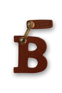 Letter B Leather Keychain 25AN82 Tobacco