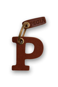 Letter P Leather Keychain 25AN96 Tobacco