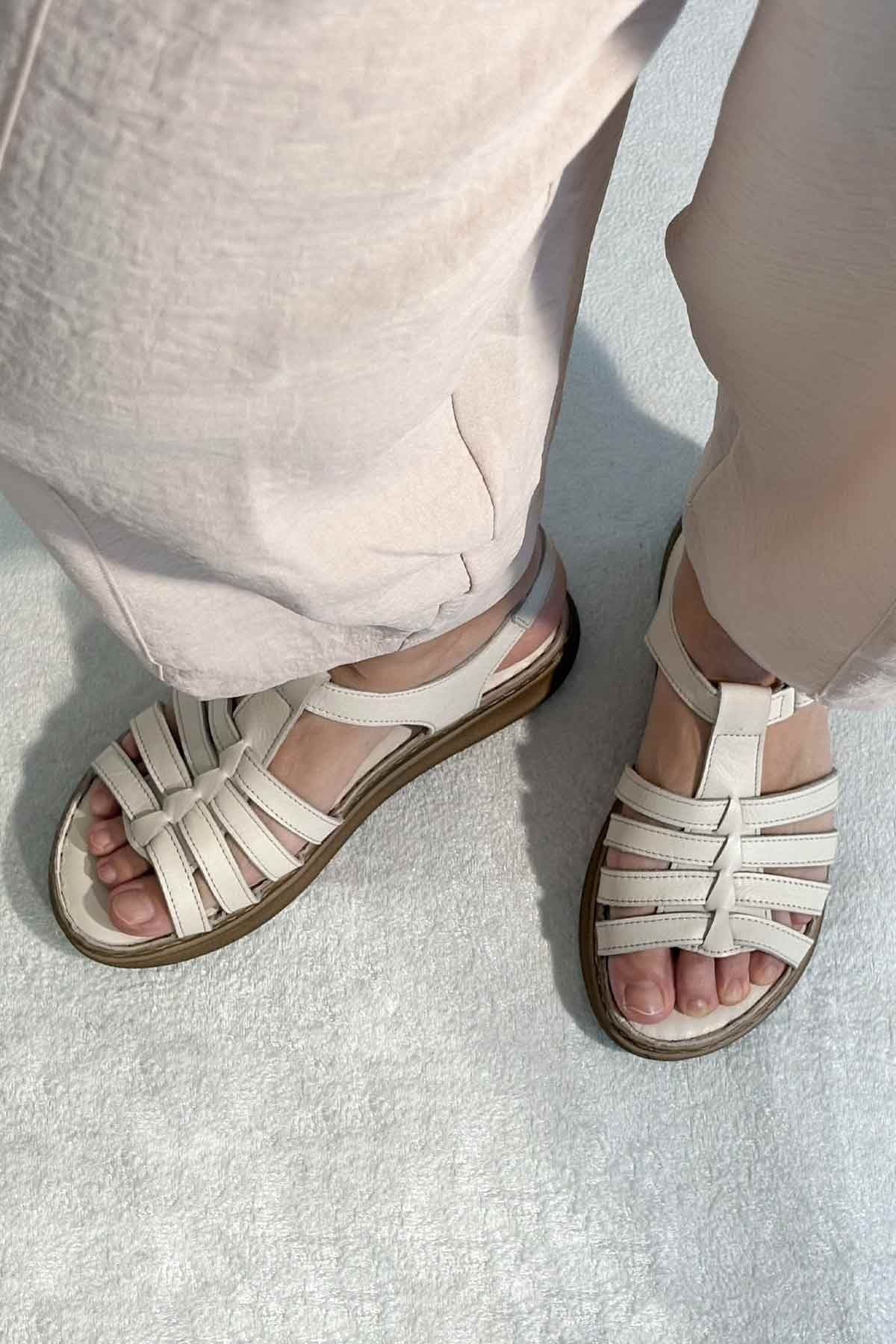Kadın Deri Sandalet DG6114 Bej
