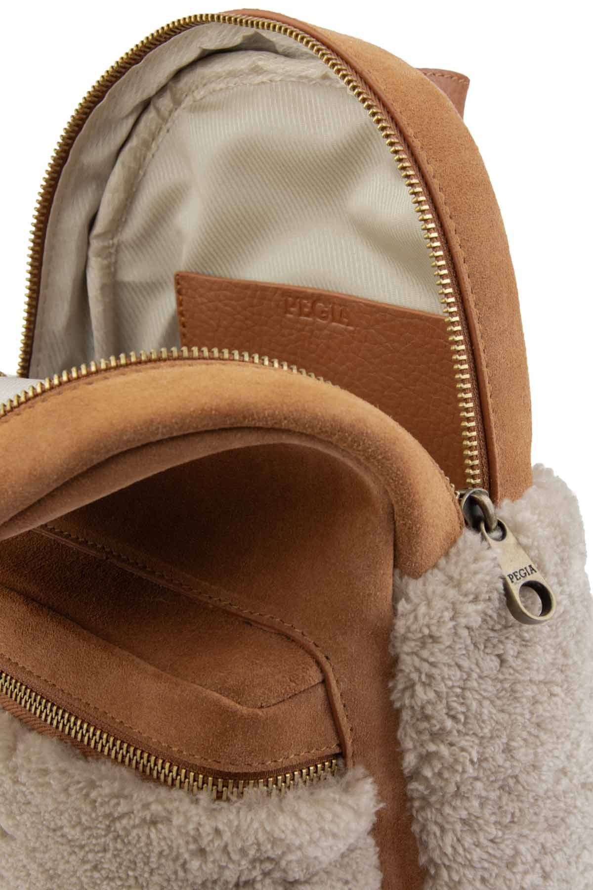 Kürklü Süet Kadın Sırt Çantası 191600 Camel