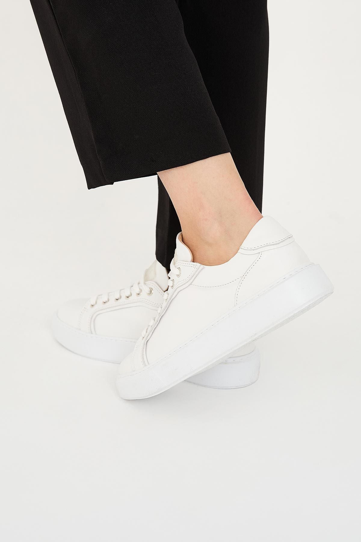 Star Hakiki Deri Sneaker 500970 Beyaz