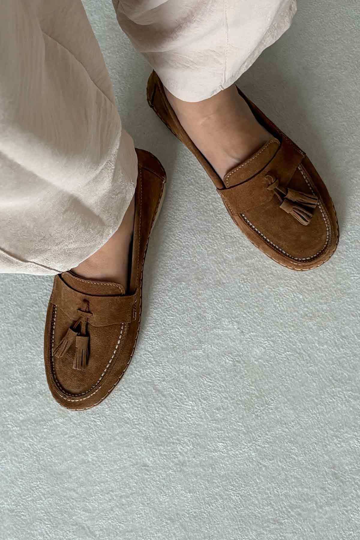 Süet Püskül Detaylı Loafer DG6106 Taba